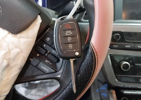 2016 Hyundai Sonata Se из США, поврежденный, VIN 5NPE24AFXGH312169